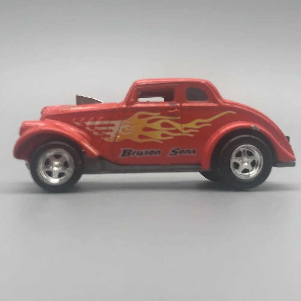 Johnny Lightning 1933 '33 Willys Gasser Car Bryson & Sons Red Diecast 1/64 Scale